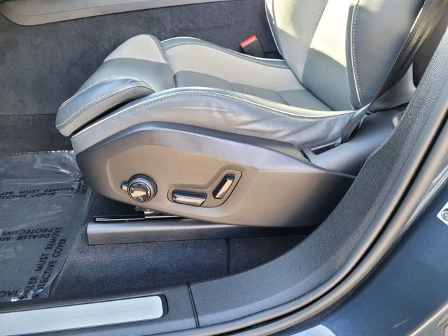 2022 Volvo XC60 2nd Gen - Image 12 of 12