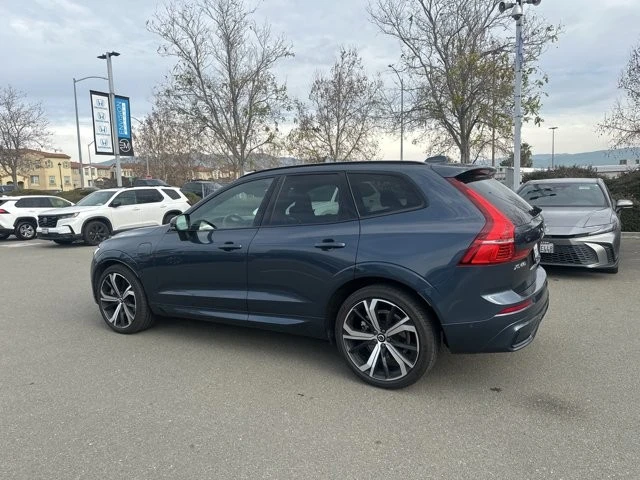 2022 Volvo XC60 2nd Gen - Image 4 of 5