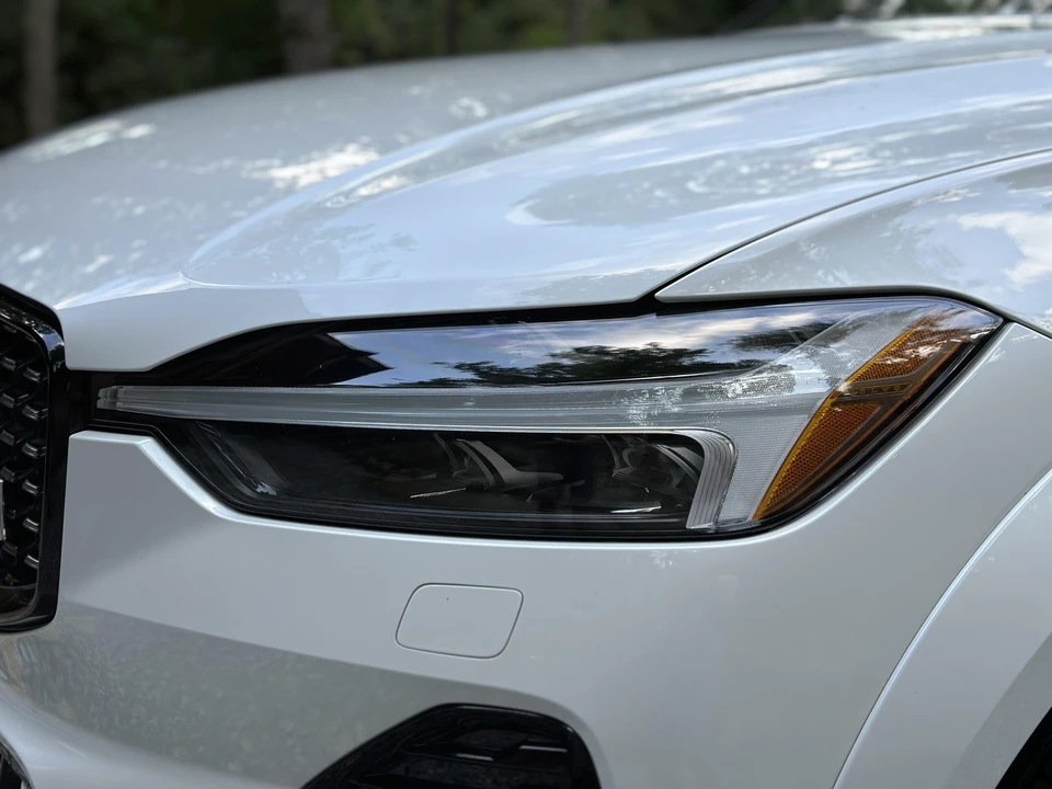 2022 Volvo XC60 2nd Gen - Image 12 of 31