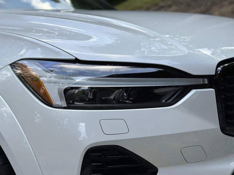 2022 Volvo XC60 2nd Gen - Image 9 of 31