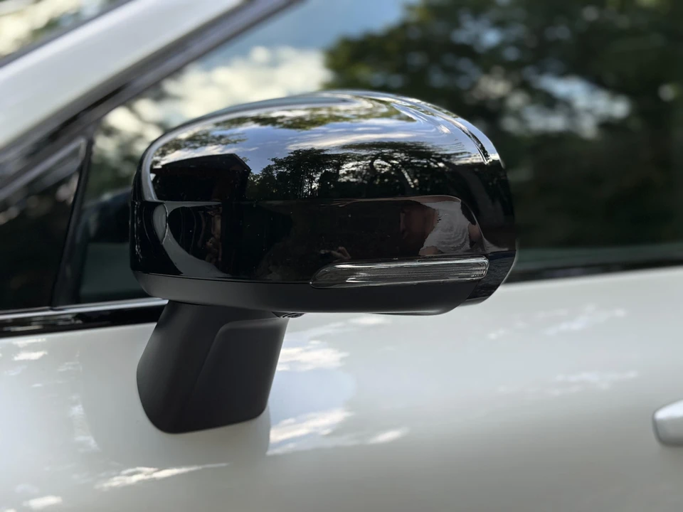 2022 Volvo XC60 2nd Gen - Image 13 of 31