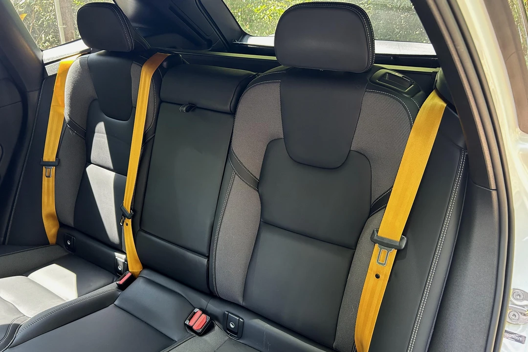 2022 Volvo XC60 2nd Gen - Image 29 of 31