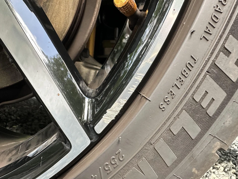 2022 Volvo XC60 2nd Gen - Image 22 of 31