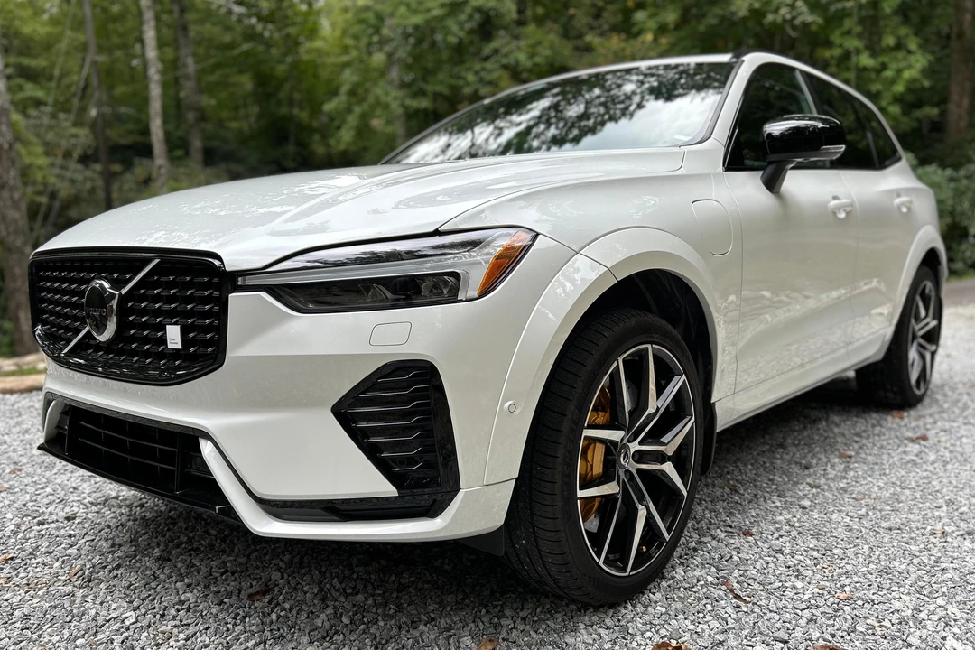 2022 Volvo XC60 2nd Gen - Image 6 of 31