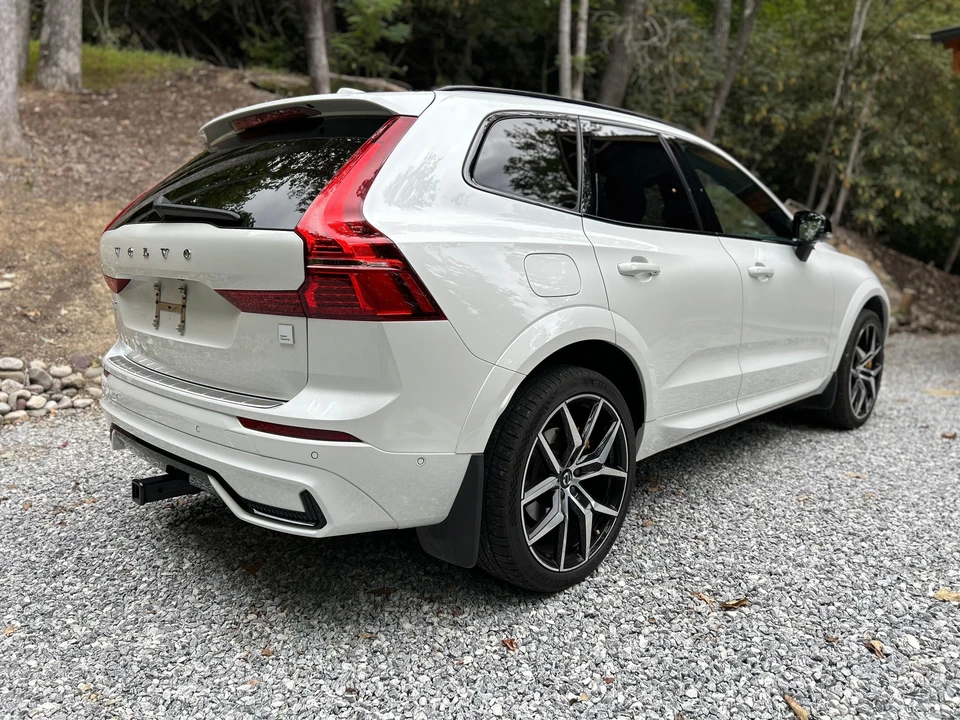 2022 Volvo XC60 2nd Gen - Image 7 of 31