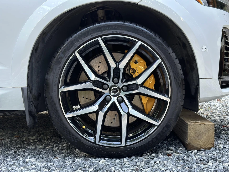 2022 Volvo XC60 2nd Gen - Image 26 of 31