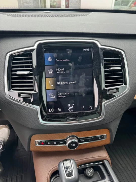 2022 Volvo XC90 2nd Gen - Image 14 of 15