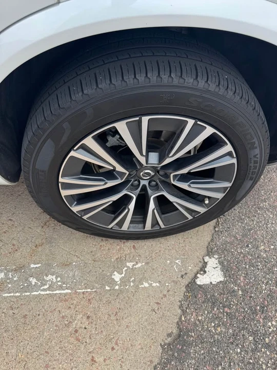 2022 Volvo XC90 2nd Gen - Image 8 of 15