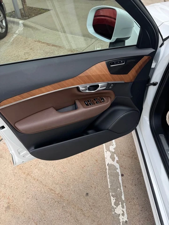 2022 Volvo XC90 2nd Gen - Image 7 of 15