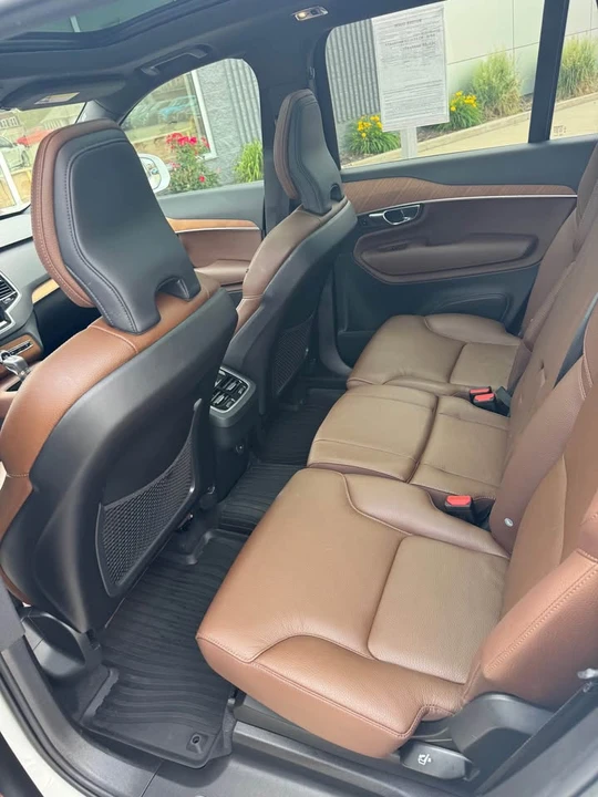 2022 Volvo XC90 2nd Gen - Image 5 of 15
