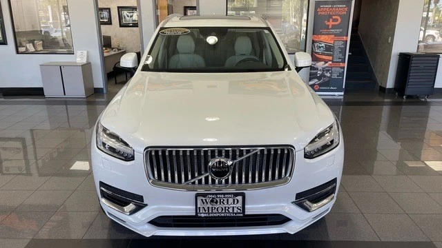 2022 Volvo XC90 2nd Gen - Image 9 of 21
