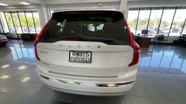 2022 Volvo XC90 2nd Gen - Image 8 of 21