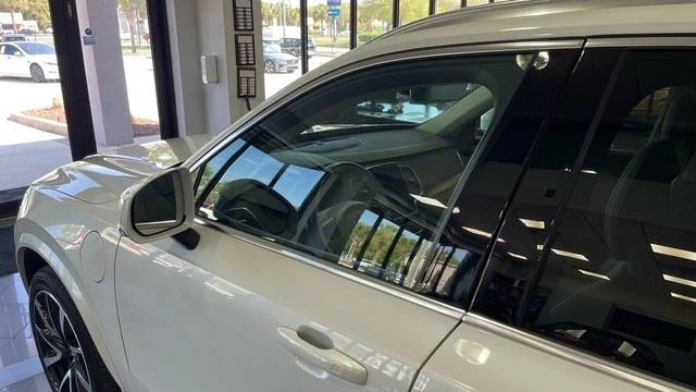 2022 Volvo XC90 2nd Gen - Image 15 of 21