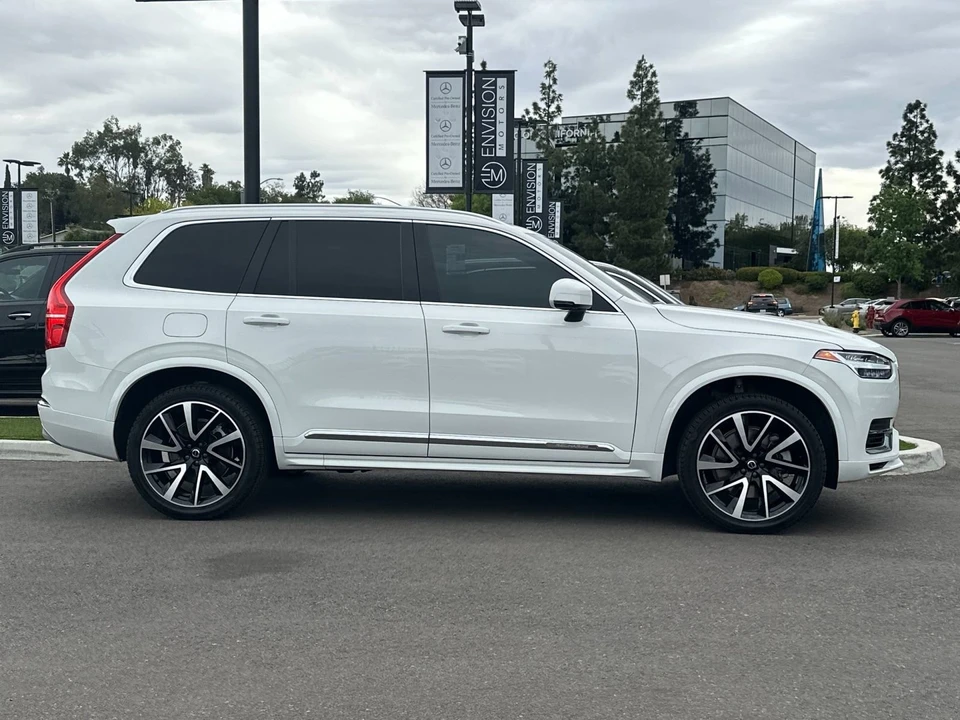2022 Volvo XC90 2nd Gen - Image 2 of 21