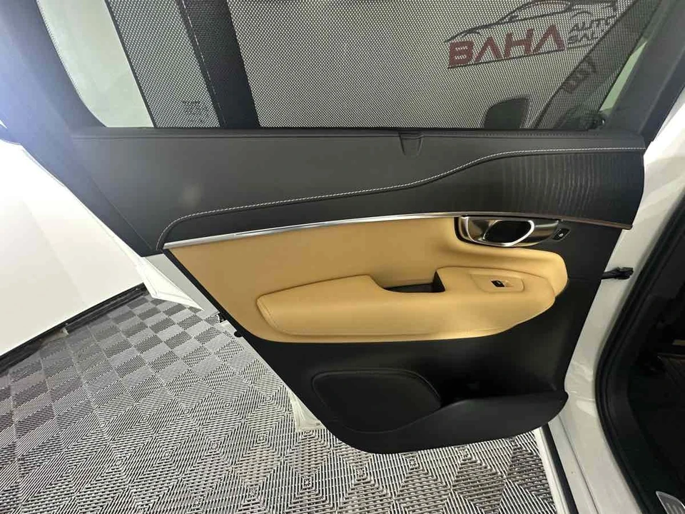 2022 Volvo XC90 2nd Gen - Image 21 of 21