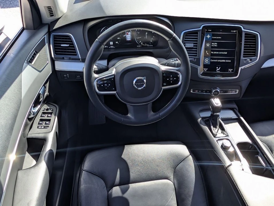 2022 Volvo XC90 2nd Gen - Image 14 of 21