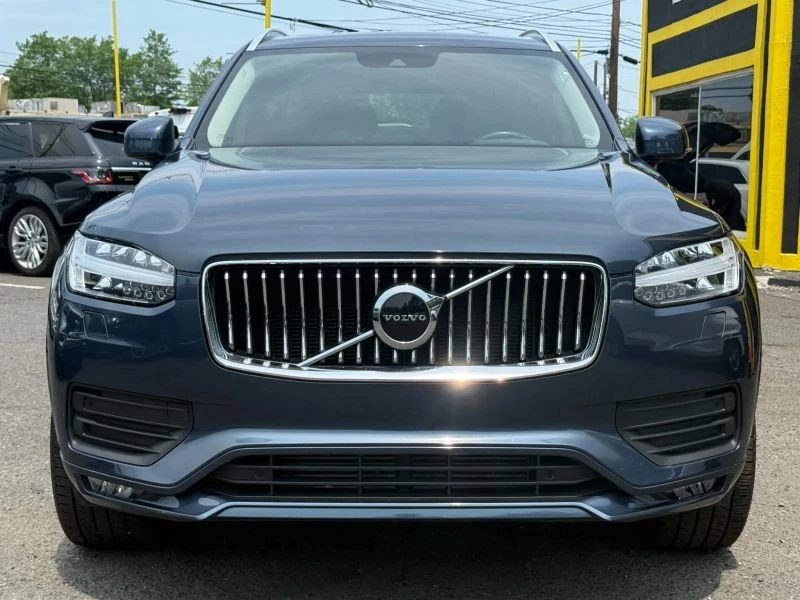 2022 Volvo XC90 2nd Gen - Image 2 of 12