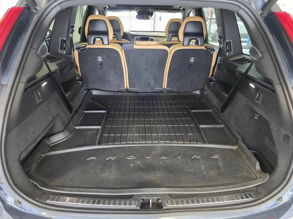 2022 Volvo XC90 2nd Gen - Image 8 of 17