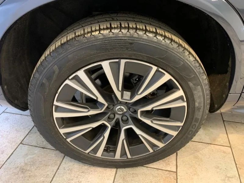 2022 Volvo XC90 2nd Gen - Image 11 of 12