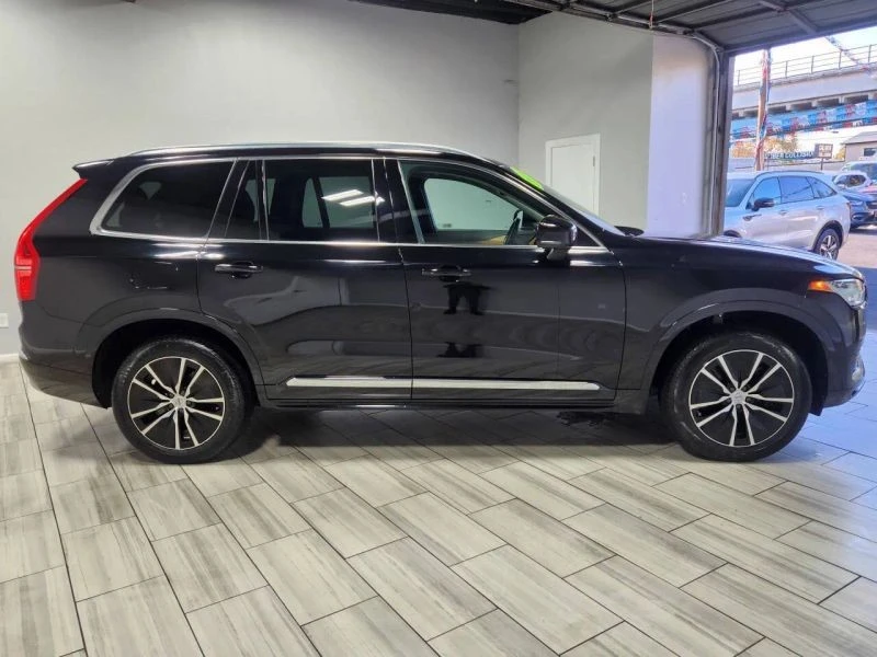 2022 Volvo XC90 2nd Gen - Image 6 of 12