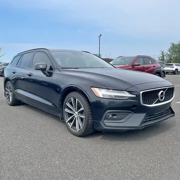 2022 Volvo V60 T6 Momentum AWD
