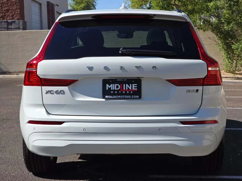 2022 Volvo XC60 2nd Gen - Image 4 of 17