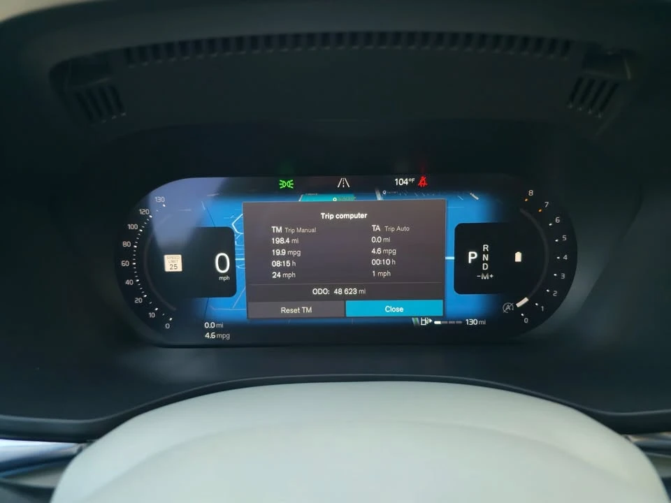 2022 Volvo XC60 2nd Gen - Image 16 of 17