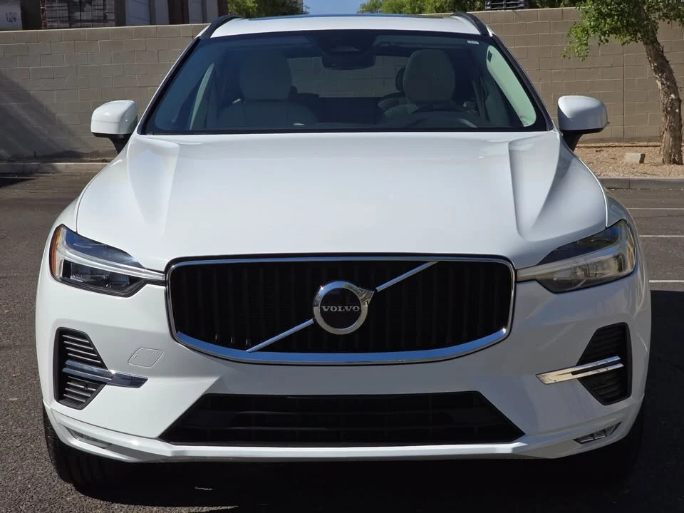 2022 Volvo XC60 2nd Gen - Image 9 of 17