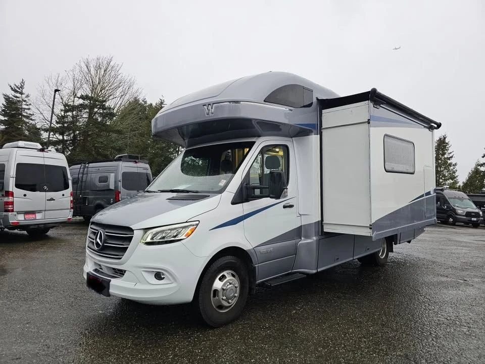 2022 Winnebago - Image 6 of 20