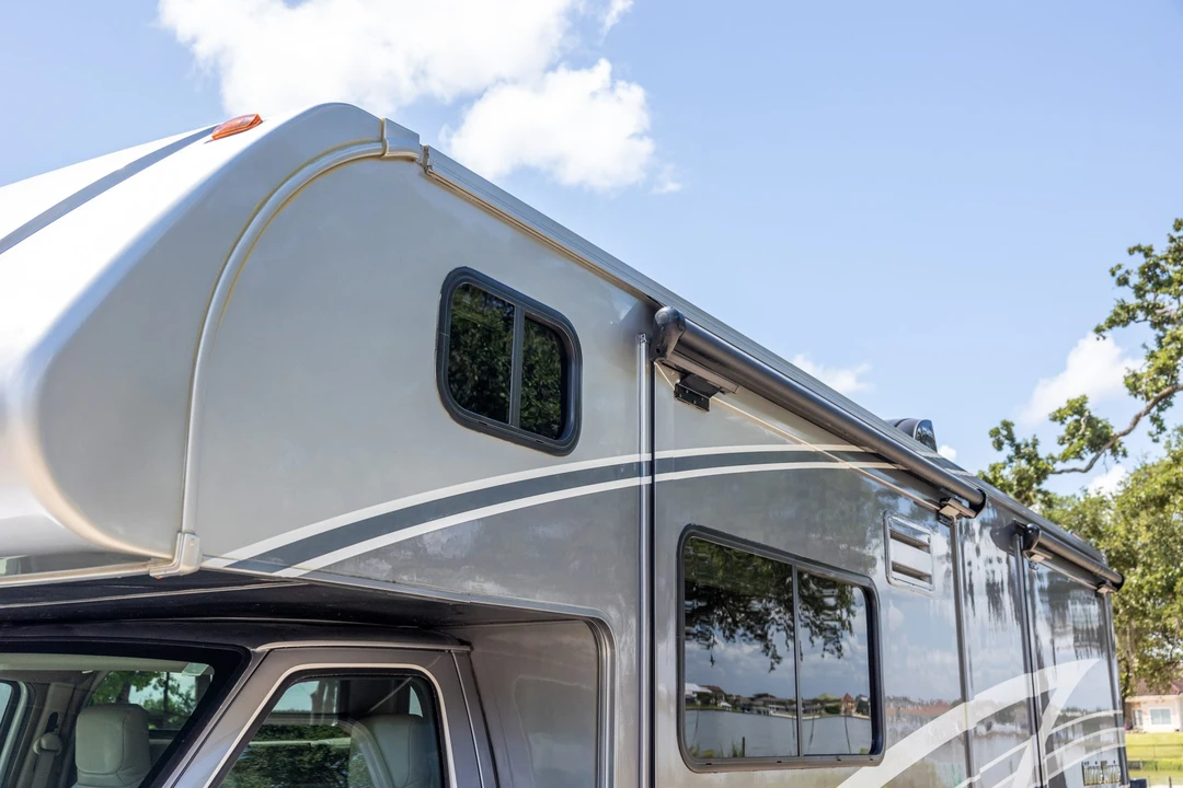 2022 Winnebago - Image 21 of 31