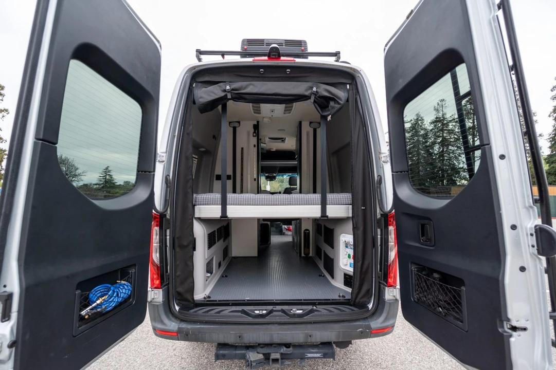 2022 Mercedes-Benz VS30 Sprinter - Image 5 of 9
