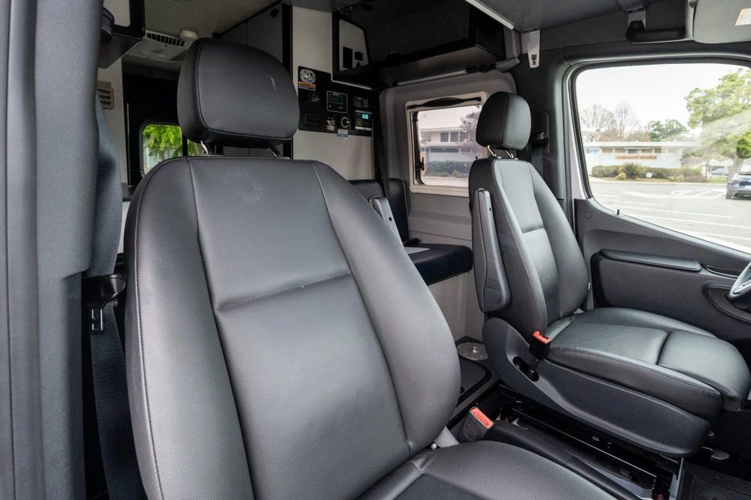 2022 Mercedes-Benz VS30 Sprinter - Image 6 of 9