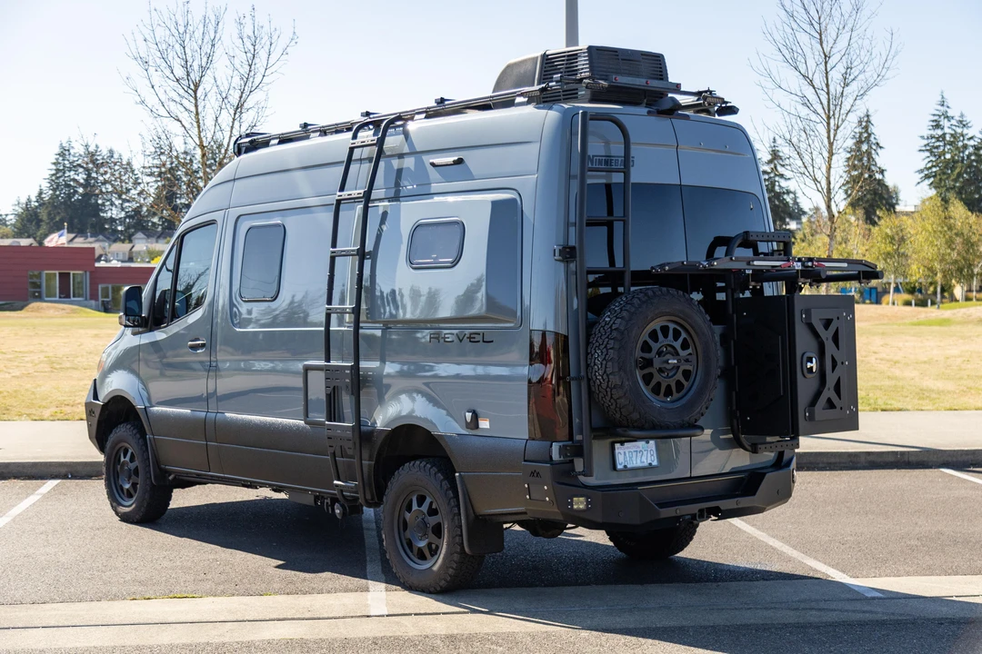 2020 Winnebago - Image 14 of 31