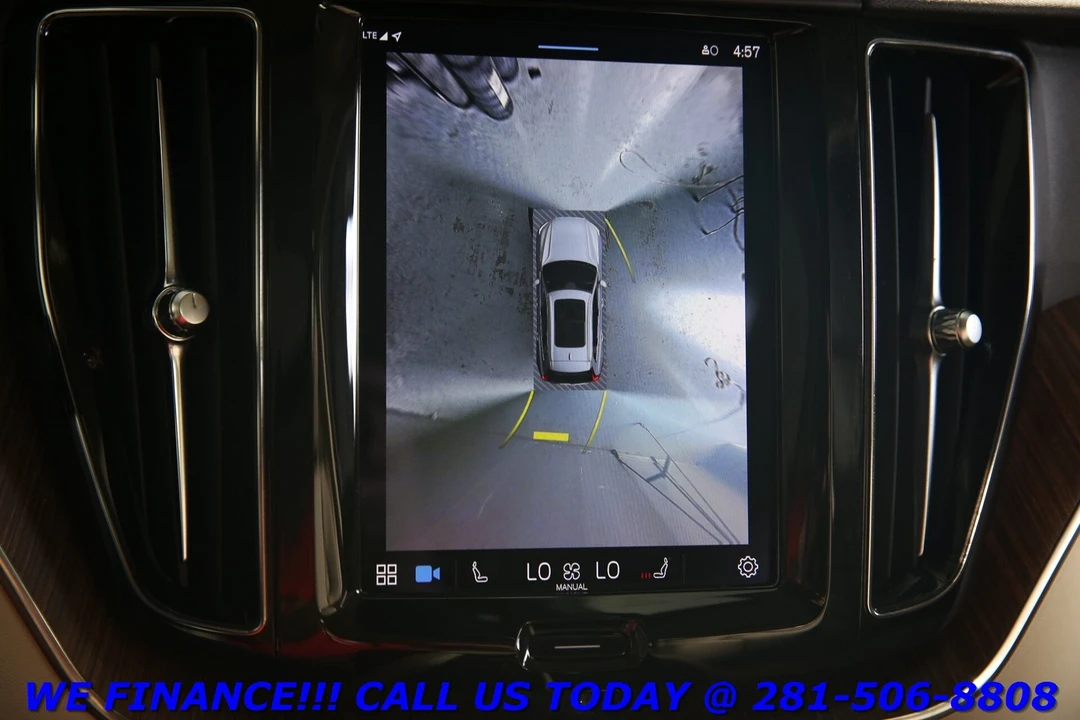2022 Volvo XC60 2nd Gen - Image 19 of 21
