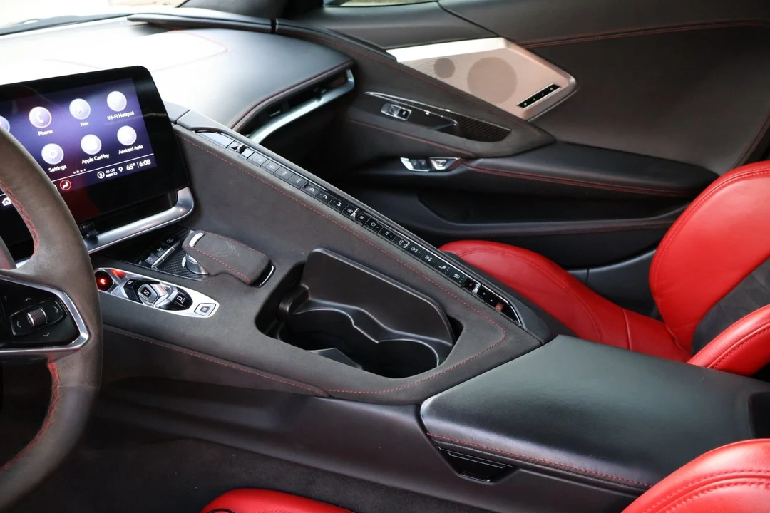2022 Chevrolet Corvette C8 - Image 6 of 11