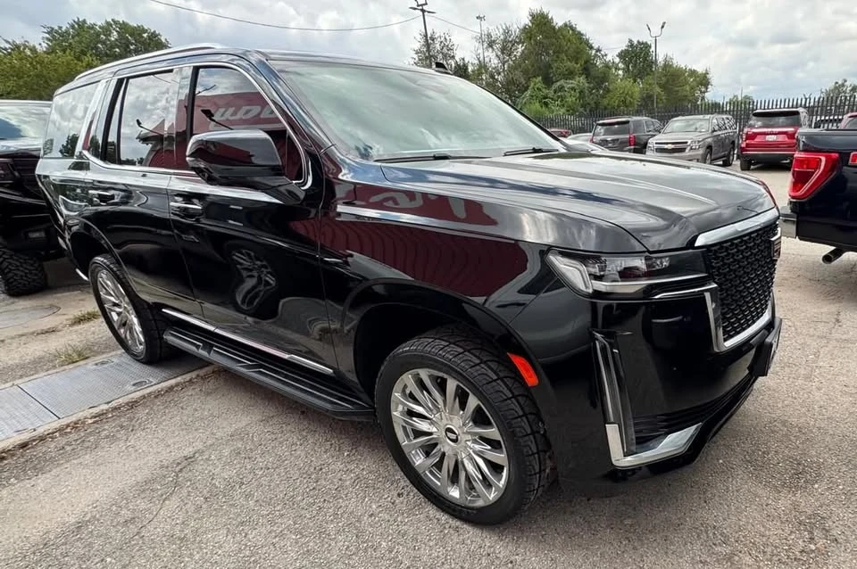 2022 Cadillac Escalade 5th Gen - Image 6 of 8