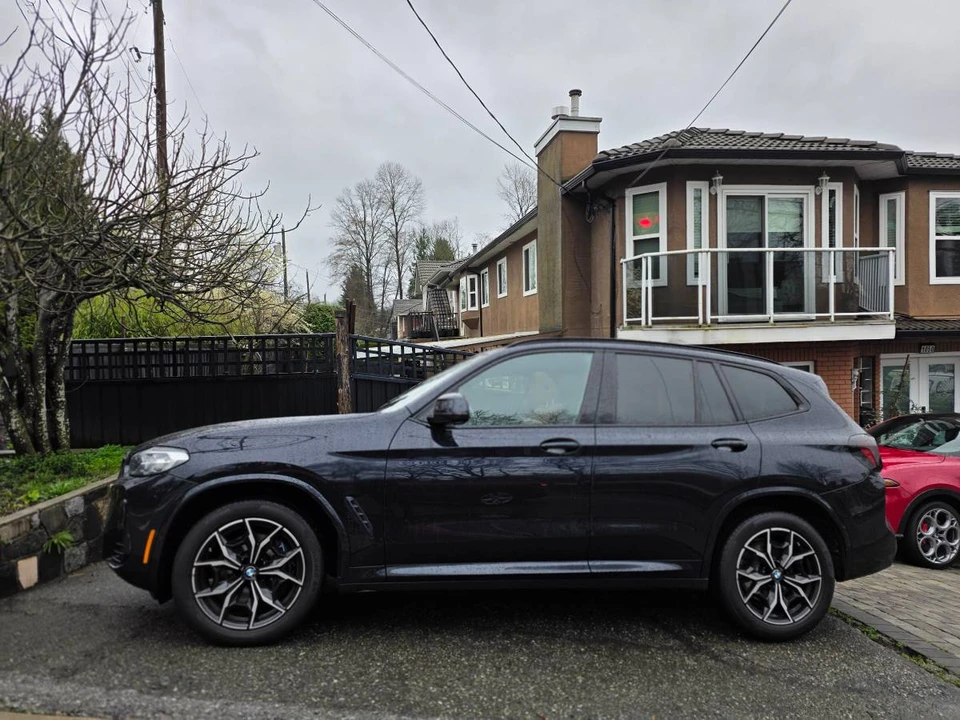 2022 BMW G01 X3 - Image 2 of 5