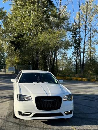 2022 Chrysler 300 (2005-2023) - Image 13 of 15