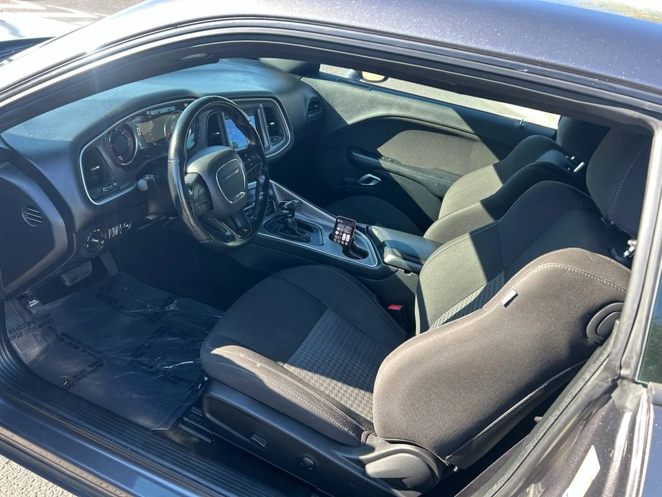 2022 Dodge Challenger 3rd Gen - Image 8 of 19