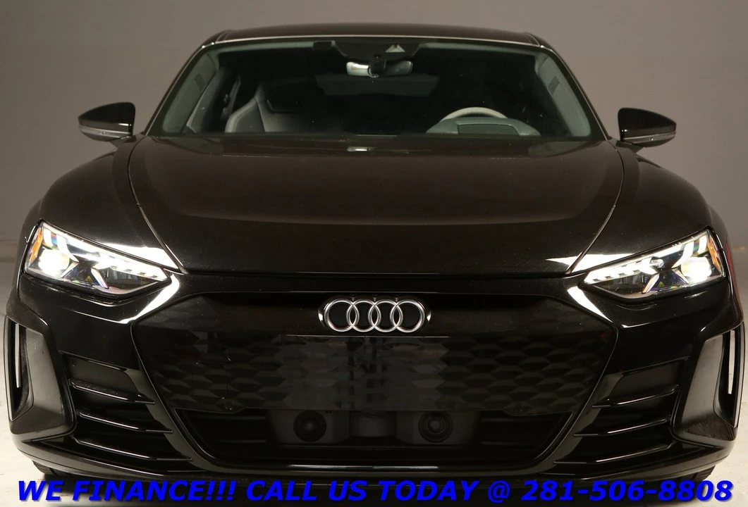 2022 Audi e-tron GT - Image 8 of 21