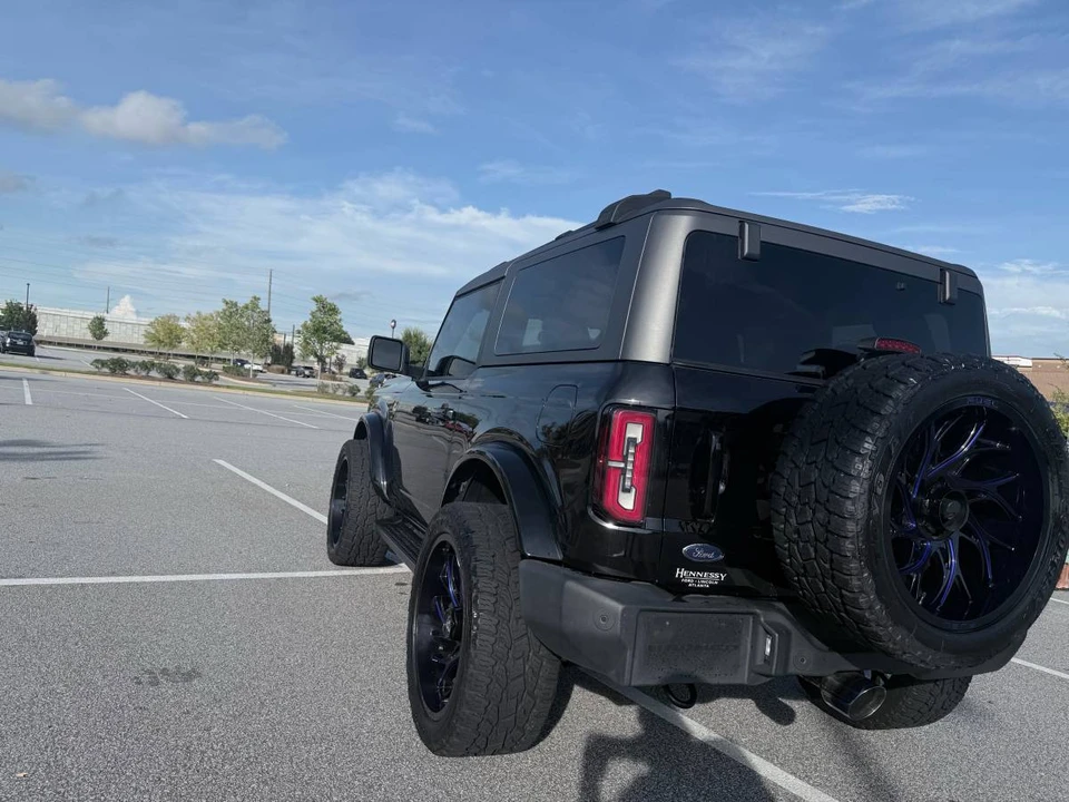 2022 Ford Bronco 6th Gen - Image 11 of 24