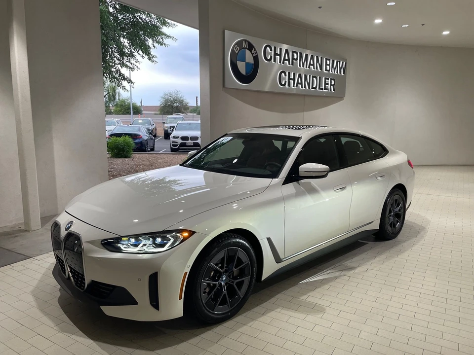 2022 BMW G26 i4 - Image 2 of 5