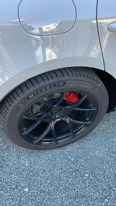 2023 Porsche Macan - Image 3 of 11