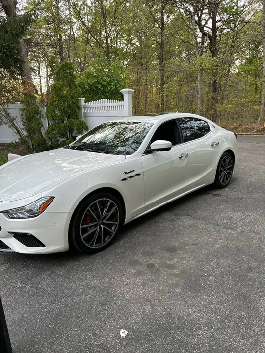 2022 Maserati Ghibli 3rd Gen - Image 4 of 7