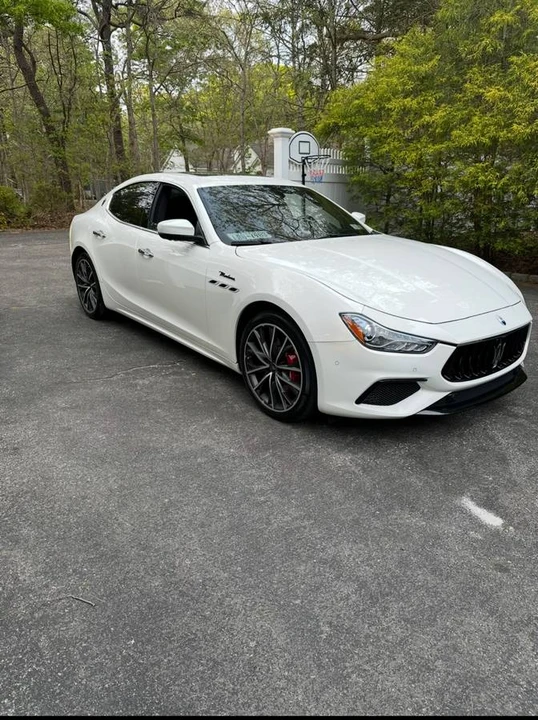 2022 Maserati Ghibli 3rd Gen - Image 2 of 7