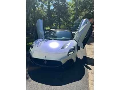 2022 Maserati MC20 - Image 6 of 8