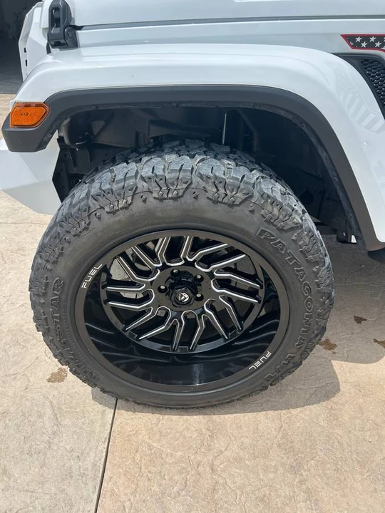 2022 Jeep JL Wrangler - Image 6 of 16