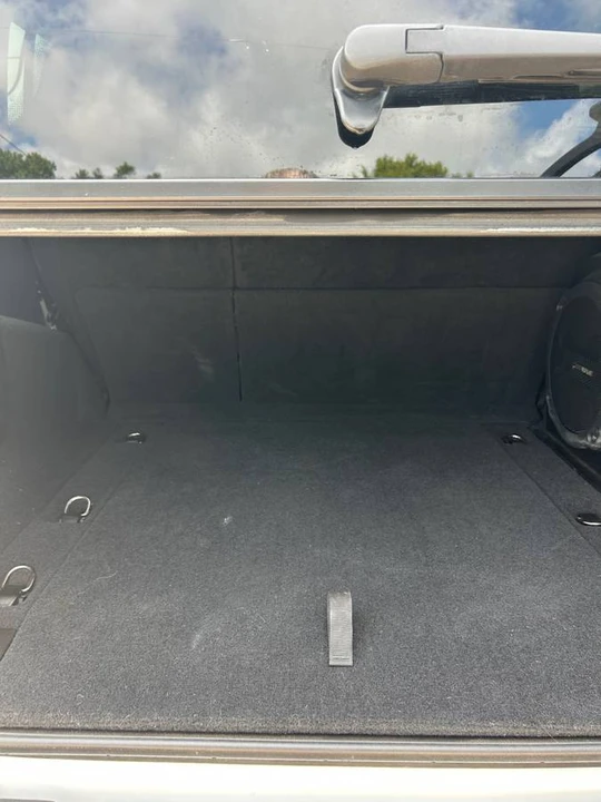 2022 Jeep JL Wrangler - Image 8 of 16