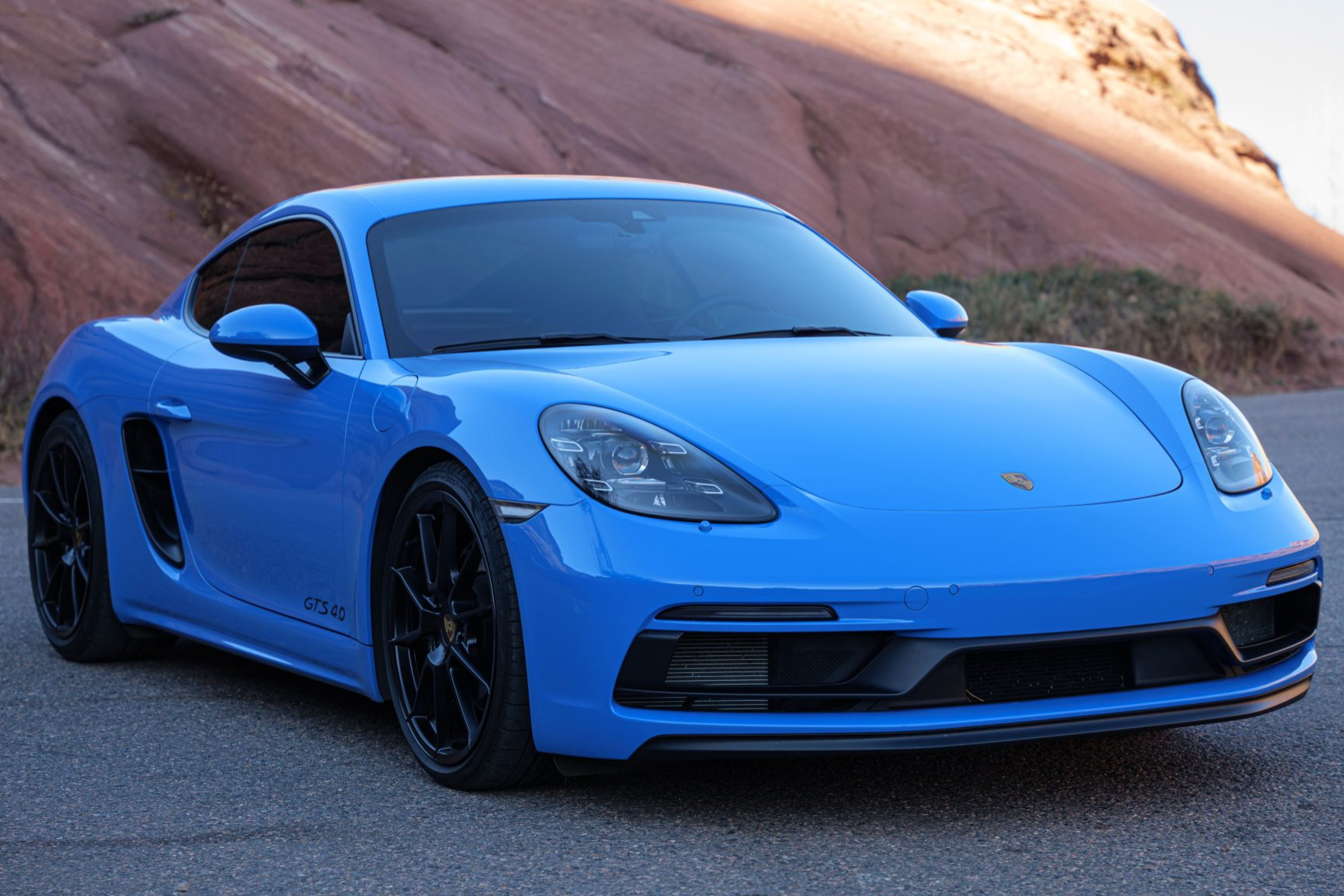 2022 Porsche 718 Cayman GTS 4.0 6-Speed