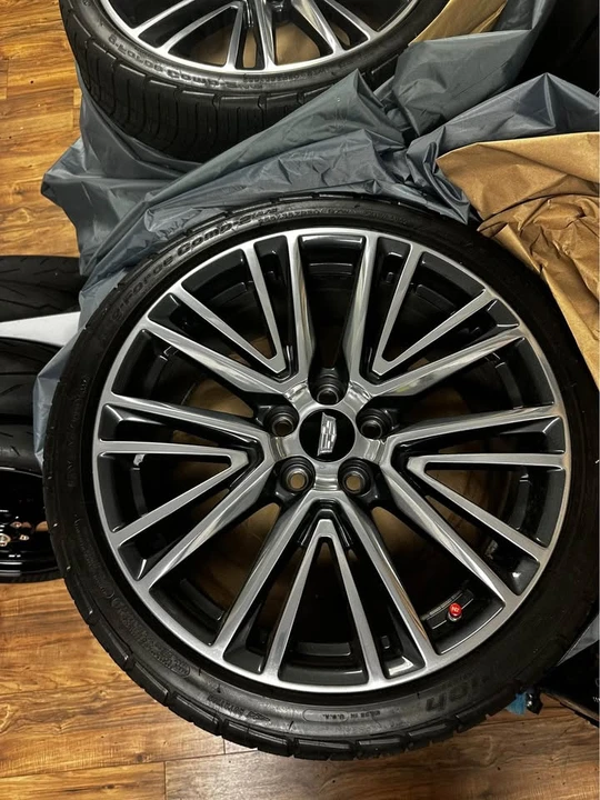 2023 Cadillac CT5-V - Image 2 of 6